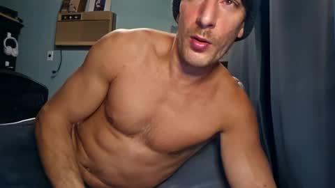 Snackyyyy online show from April 11, 2026, 12:26 am