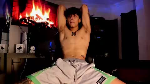 snakebutterfly online show from February 20, 2025, 6:50 am