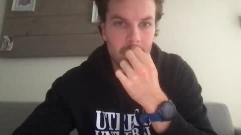 snoepitoepi online show from December 5, 2025, 1:42 pm