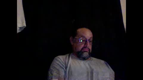 snoop95651 online show from December 17, 2025, 4:18 am