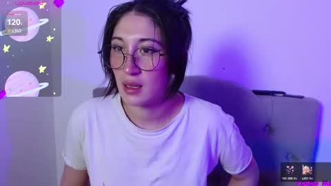 IG     OF red moonn online show from January 19, 2025, 11:56 am