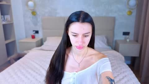 snow_whiteeex online show from June 4, 2026, 5:57 am