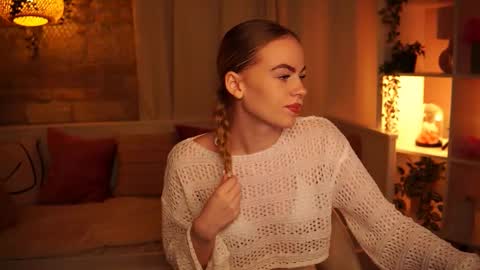 Hanna online show from December 18, 2024, 2:17 pm