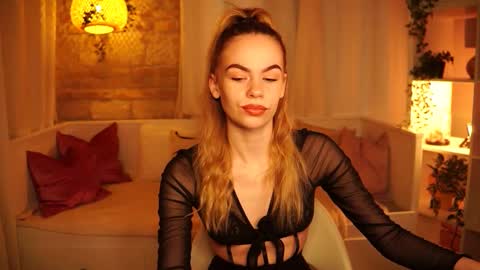 Hanna online show from January 3, 2025, 8:32 am