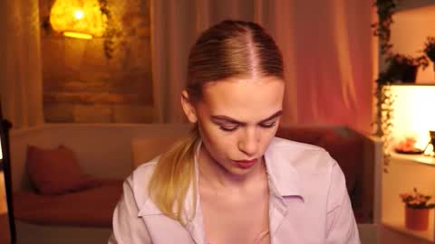 Hanna online show from September 9, 2025, 8:36 am