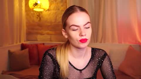 Hanna online show from October 6, 2025, 7:50 am