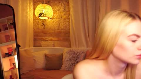 Hanna online show from November 7, 2025, 9:42 am