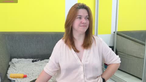 snowflakec online show from December 4, 2024, 8:40 pm