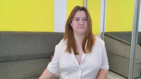 snowflakec online show from November 10, 2025, 8:52 pm