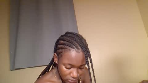 Snowie eyes online show from December 13, 2025, 10:15 pm