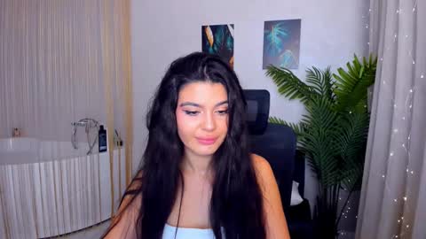 snowingwinter online show from March 9, 2025, 10:30 pm