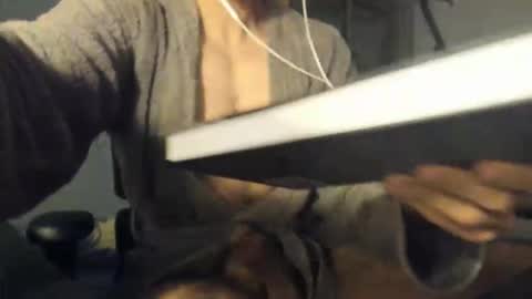 snxrzs online show from November 4, 2025, 12:10 am