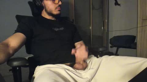 snxrzs online show from March 13, 2026, 9:54 pm