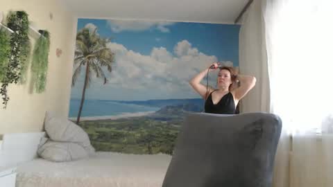 Masha online show from March 16, 2026, 4:51 am