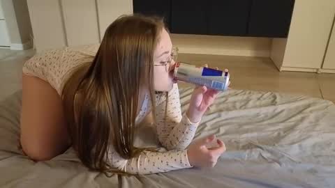 Sophy online show from November 12, 2025, 8:19 pm