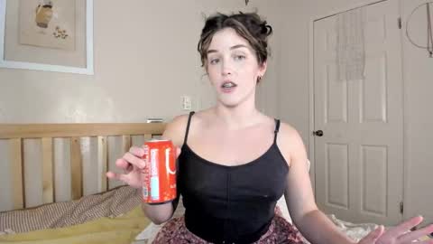 Julia    online show from January 17, 2026, 12:37 am