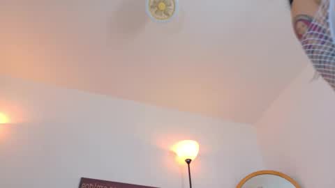 Snapshot of sofhia_cruz chatting on March 2, 2025, 5:54 am sofhia cruz online show from March 2, 2025, 5:54 am