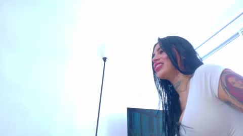 Snapshot of sofhia_cruz chatting on March 4, 2025, 4:09 pm sofhia cruz online show from March 4, 2025, 4:09 pm