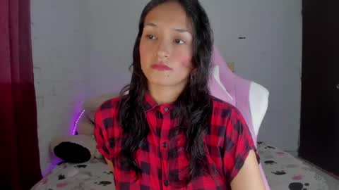 sofia online show from March 11, 2025, 4:51 pm