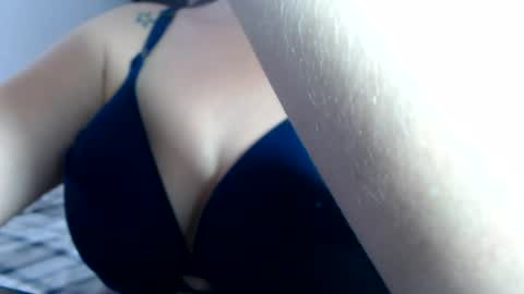 Snapshot of sofi995971 chatting on July 13, 2026, 4:21 pm Sofa Castellanos online show from July 13, 2026, 4:21 pm