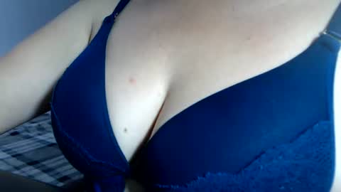 Snapshot of sofi995971 chatting on July 27, 2026, 2:13 pm Sofa Castellanos online show from July 27, 2026, 2:13 pm