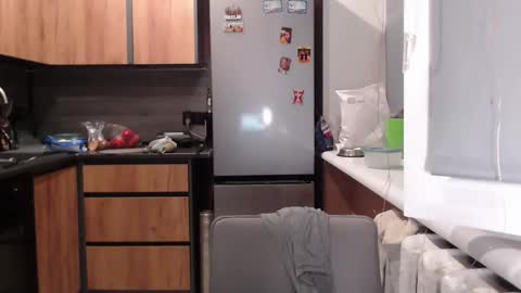 Sofi online show from September 12, 2025, 5:57 pm