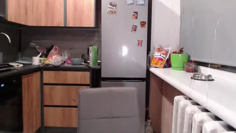 Sofi online show from October 3, 2025, 7:00 pm