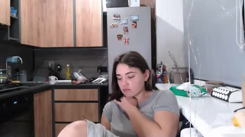 Sofi online show from November 25, 2025, 5:35 pm