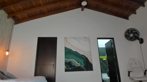 Sofi online show from November 5, 2025, 11:21 am