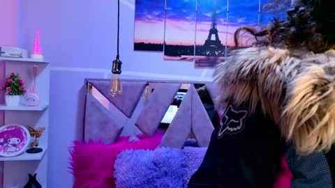 Sofi Noa online show from October 4, 2025, 11:19 am