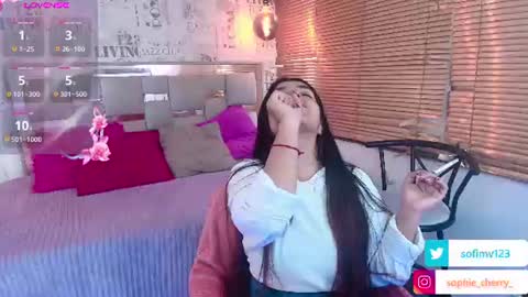Snapshot of sofi_secrets chatting on July 18, 2026, 12:31 pm sofi_secrets online show from July 18, 2026, 12:31 pm