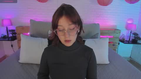 sofi_sp online show from February 25, 2025, 11:30 am