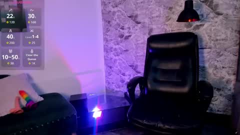 sofi_wiliiams2 online show from April 17, 2026, 7:06 pm