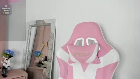 SOFIA online show from April 18, 2026, 7:58 pm