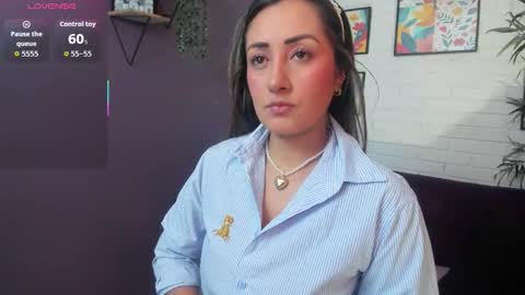 sofi  online show from November 11, 2025, 3:39 am