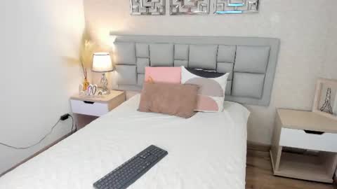 Snapshot of sofia__thompson chatting on July 10, 2026, 7:49 pm sofi online show from July 10, 2026, 7:49 pm