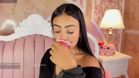 Sofia fantasyy  Online 0700 to 1400 gmt-5 online show from March 25, 2026, 12:11 pm