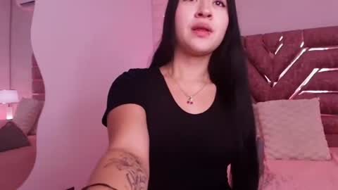 sofia gomes online show from June 27, 2026, 12:22 pm
