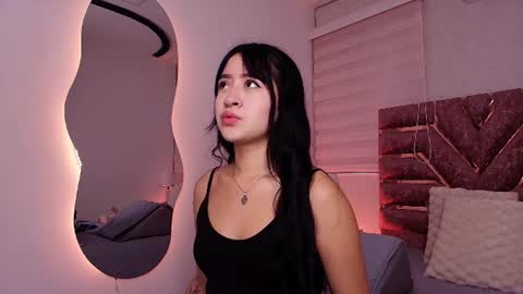 sofia gomes online show from July 23, 2026, 11:52 am