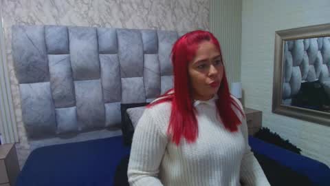 sofia gutierrez   online show from September 19, 2025, 2:57 am