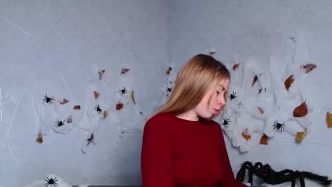 Snapshot of sofia_here chatting on October 14, 2025, 12:44 am Sofia here online show from October 14, 2025, 12:44 am