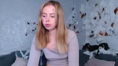 Snapshot of sofia_here chatting on October 27, 2025, 12:36 am Sofia here online show from October 27, 2025, 12:36 am