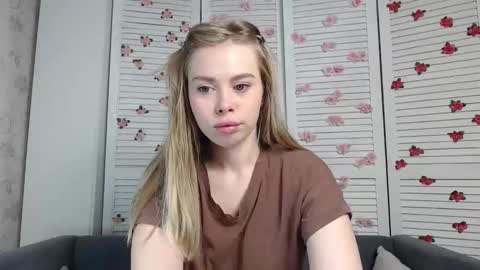 Snapshot of sofia_here chatting on January 19, 2026, 12:25 am Sofia here online show from January 19, 2026, 12:25 am