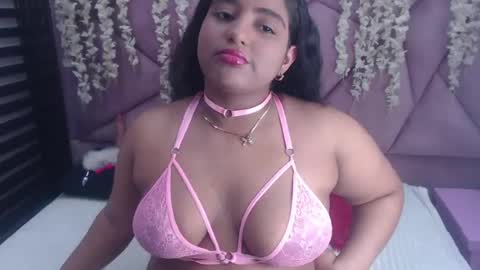 Snapshot of sofia_hernandeez_ chatting on June 26, 2026, 8:35 pm Sofi online show from June 26, 2026, 8:35 pm