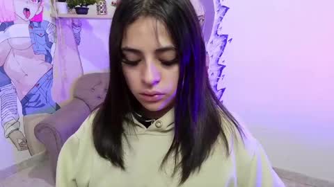 sofia_lara28 online show from June 2, 2026, 1:02 pm