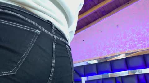 Sofia online show from October 23, 2025, 3:06 am