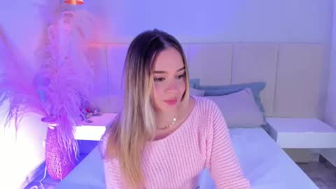 SOFIA PAMELA online show from March 7, 2025, 7:16 pm