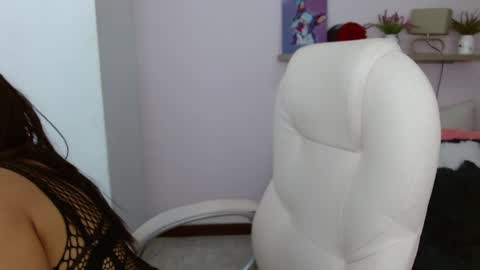 Sofi online show from March 11, 2025, 8:09 pm