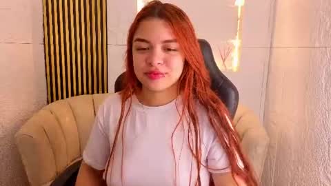 Snapshot of sofia_red_cn chatting on July 14, 2026, 2:34 pm sofia_red_cn online show from July 14, 2026, 2:34 pm