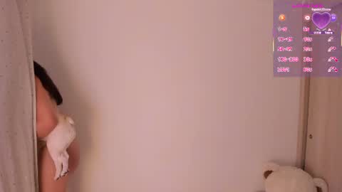 sofia_rivers_ online show from June 18, 2026, 4:02 am